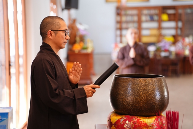 Buddhist trip to visit some branches in the Central Highlands provinces