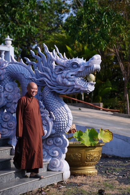 Buddhist trip to visit some branches in the Central Highlands provinces