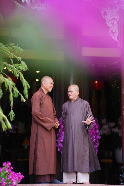 Buddhist trip to visit some branches in the Central Highlands provinces