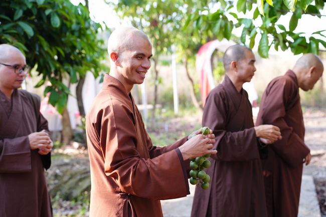 Buddhist trip to visit some branches in the Central Highlands provinces