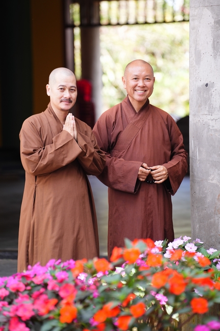 Buddhist trip to visit some branches in the Central Highlands provinces