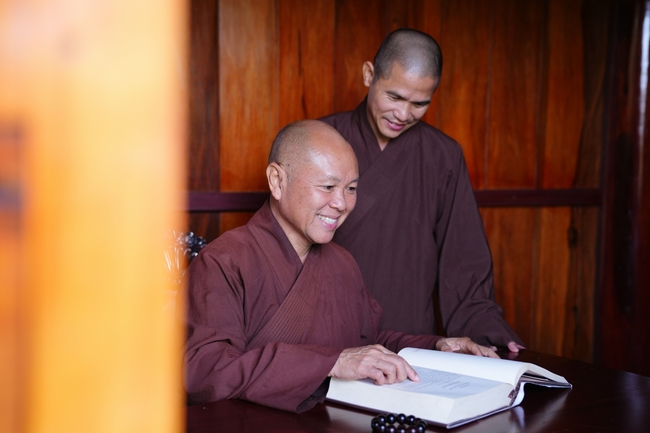 Buddhist trip to visit some branches in the Central Highlands provinces