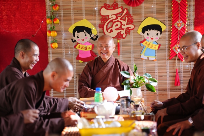 Buddhist trip to visit some branches in the Central Highlands provinces