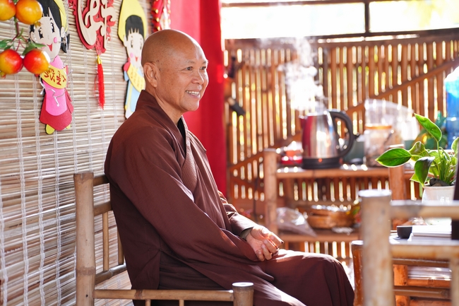 Buddhist trip to visit some branches in the Central Highlands provinces