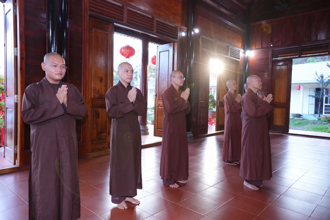 Buddhist trip to visit some branches in the Central Highlands provinces