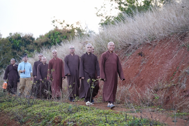 Buddhist trip to visit some branches in the Central Highlands provinces