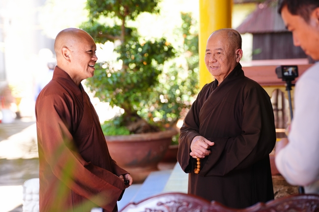 Buddhist trip to visit some branches in the Central Highlands provinces