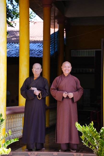 Buddhist trip to visit some branches in the Central Highlands provinces