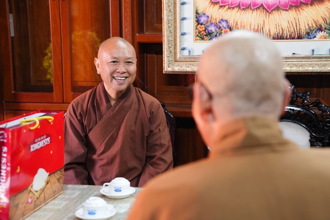 Buddhist trip to visit some branches in the Central Highlands provinces