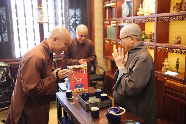 Buddhist trip to visit some branches in the Central Highlands provinces