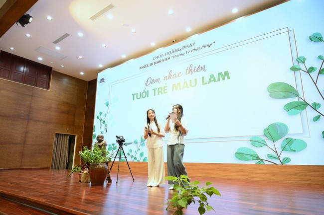 Đêm nhạc thiền “Tuổi trẻ màu lam”
