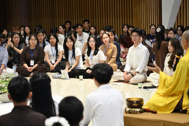 Đêm nhạc thiền “Tuổi trẻ màu lam”