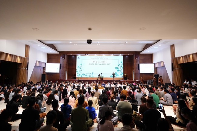 Đêm nhạc thiền “Tuổi trẻ màu lam”