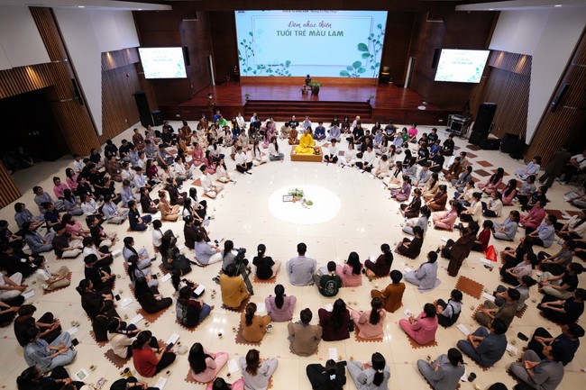 Đêm nhạc thiền “Tuổi trẻ màu lam”