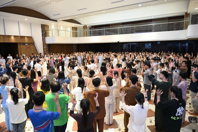 Đêm nhạc thiền “Tuổi trẻ màu lam”