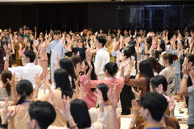 Đêm nhạc thiền “Tuổi trẻ màu lam”