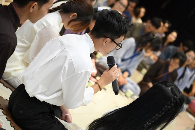 Đêm nhạc thiền “Tuổi trẻ màu lam”