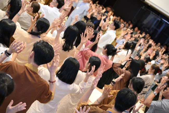 Đêm nhạc thiền “Tuổi trẻ màu lam”