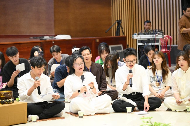 Đêm nhạc thiền “Tuổi trẻ màu lam”