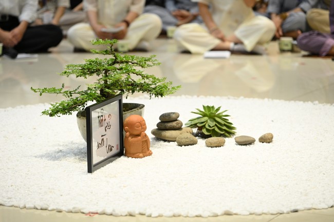 Đêm nhạc thiền “Tuổi trẻ màu lam”