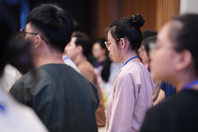 Đêm nhạc thiền “Tuổi trẻ màu lam”