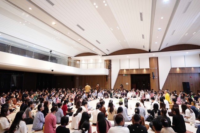 Đêm nhạc thiền “Tuổi trẻ màu lam”