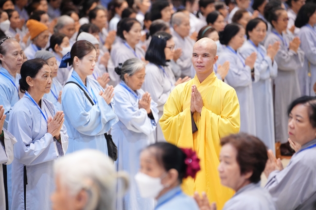 Khai khóa Khóa Tu Phật Thất – lần 105