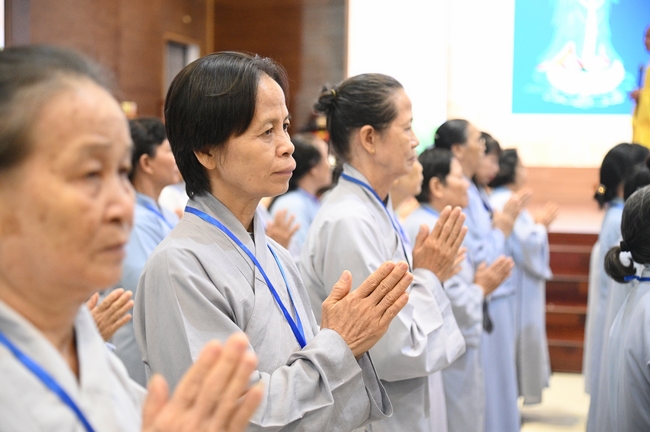 Khai khóa Khóa Tu Phật Thất – lần 105