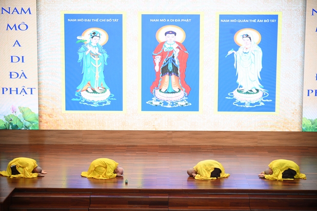 Khai khóa Khóa Tu Phật Thất – lần 105