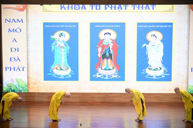 Khai khóa Khóa Tu Phật Thất – lần 105