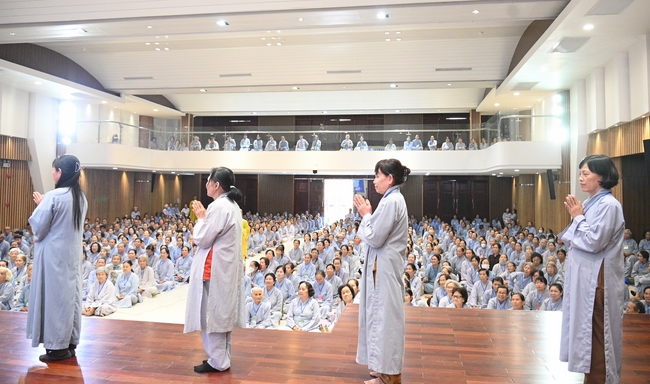 Khai khóa Khóa Tu Phật Thất – lần 105