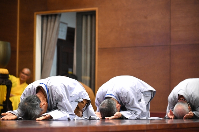 Khai khóa Khóa Tu Phật Thất – lần 105