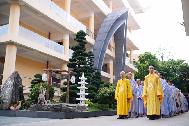 Khai khóa Khóa Tu Phật Thất – lần 105