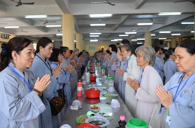 Khai khóa Khóa Tu Phật Thất – lần 105