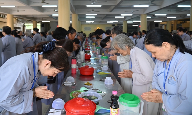 Khai khóa Khóa Tu Phật Thất – lần 105