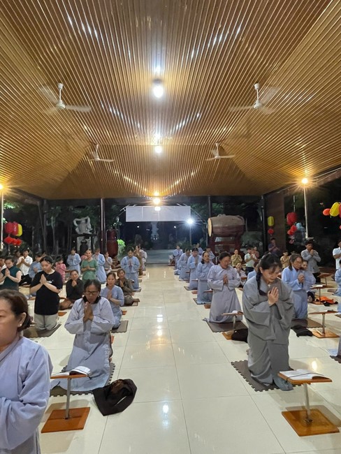 Repentance ceremony on Feb. 29th, Year of the Snake at Suoi Phap Pagoda, Tay Ninh