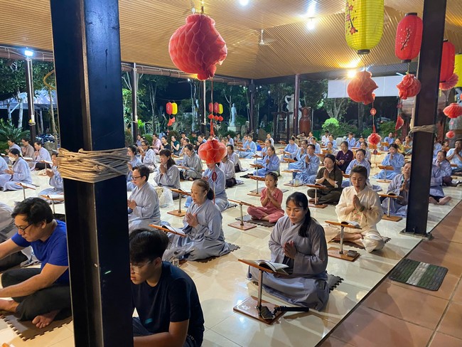 Repentance ceremony on Feb. 29th, Year of the Snake at Suoi Phap Pagoda, Tay Ninh