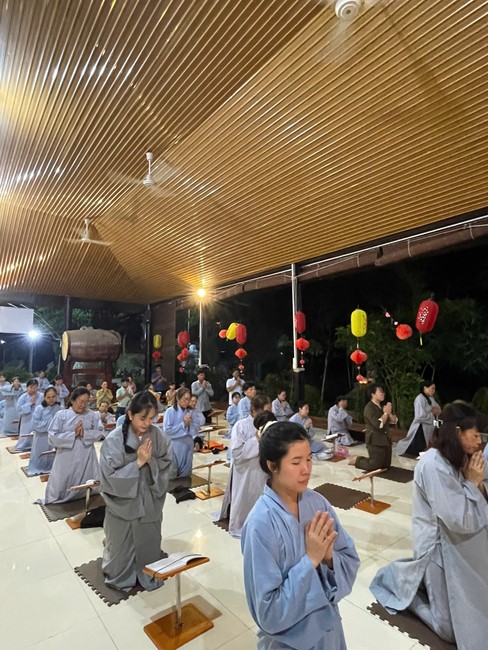 Repentance ceremony on Feb. 29th, Year of the Snake at Suoi Phap Pagoda, Tay Ninh