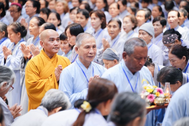 Pháp thoại “Niệm Phật thoát sinh tử” – Thượng toạ Thích Pháp Đăng – KTPT 105