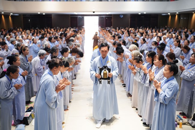 Pháp thoại “Niệm Phật thoát sinh tử” – Thượng toạ Thích Pháp Đăng – KTPT 105