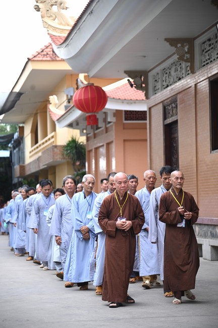 Pháp thoại “Niệm Phật thoát sinh tử” – Thượng toạ Thích Pháp Đăng – KTPT 105