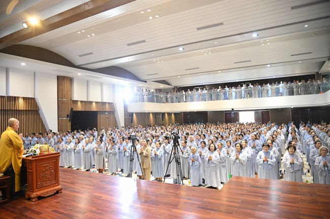 Pháp thoại “Niệm Phật thoát sinh tử” – Thượng toạ Thích Pháp Đăng – KTPT 105