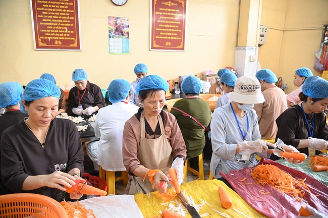 Pháp thoại “Niệm Phật thoát sinh tử” – Thượng toạ Thích Pháp Đăng – KTPT 105