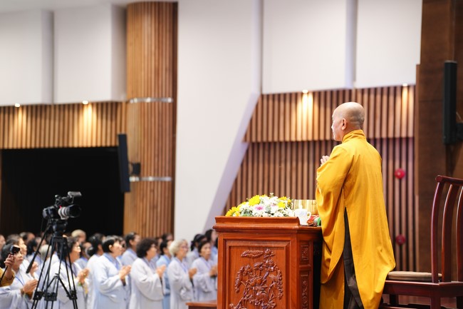 Pháp thoại “Niệm Phật thoát sinh tử” – Thượng toạ Thích Pháp Đăng – KTPT 105