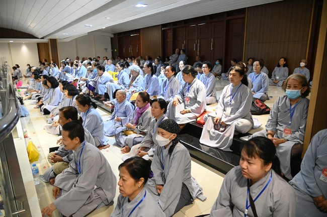 Pháp thoại “Niệm Phật thoát sinh tử” – Thượng toạ Thích Pháp Đăng – KTPT 105