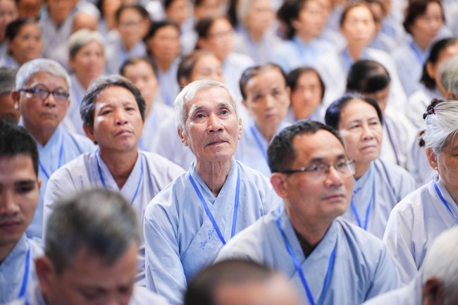 Pháp thoại “Niệm Phật thoát sinh tử” – Thượng toạ Thích Pháp Đăng – KTPT 105