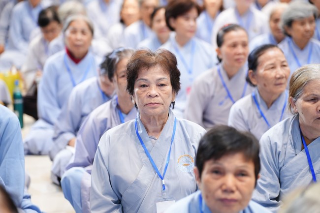 Pháp thoại “Niệm Phật thoát sinh tử” – Thượng toạ Thích Pháp Đăng – KTPT 105