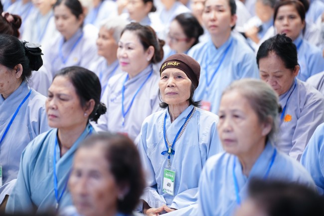 Pháp thoại “Niệm Phật thoát sinh tử” – Thượng toạ Thích Pháp Đăng – KTPT 105