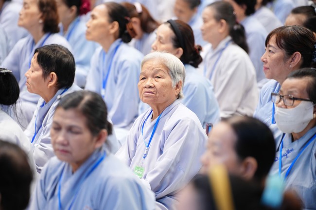 Pháp thoại “Niệm Phật thoát sinh tử” – Thượng toạ Thích Pháp Đăng – KTPT 105