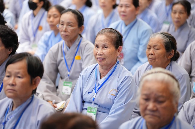 Pháp thoại “Niệm Phật thoát sinh tử” – Thượng toạ Thích Pháp Đăng – KTPT 105